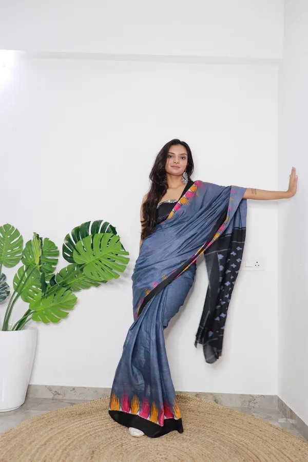 HANDICRAFT_WOMEN'S_Ikkat_PRINT_PURE_SOFT_COTTON_SAREE_WITH_BLOUSE_PIECE_With_Blouse_Piece